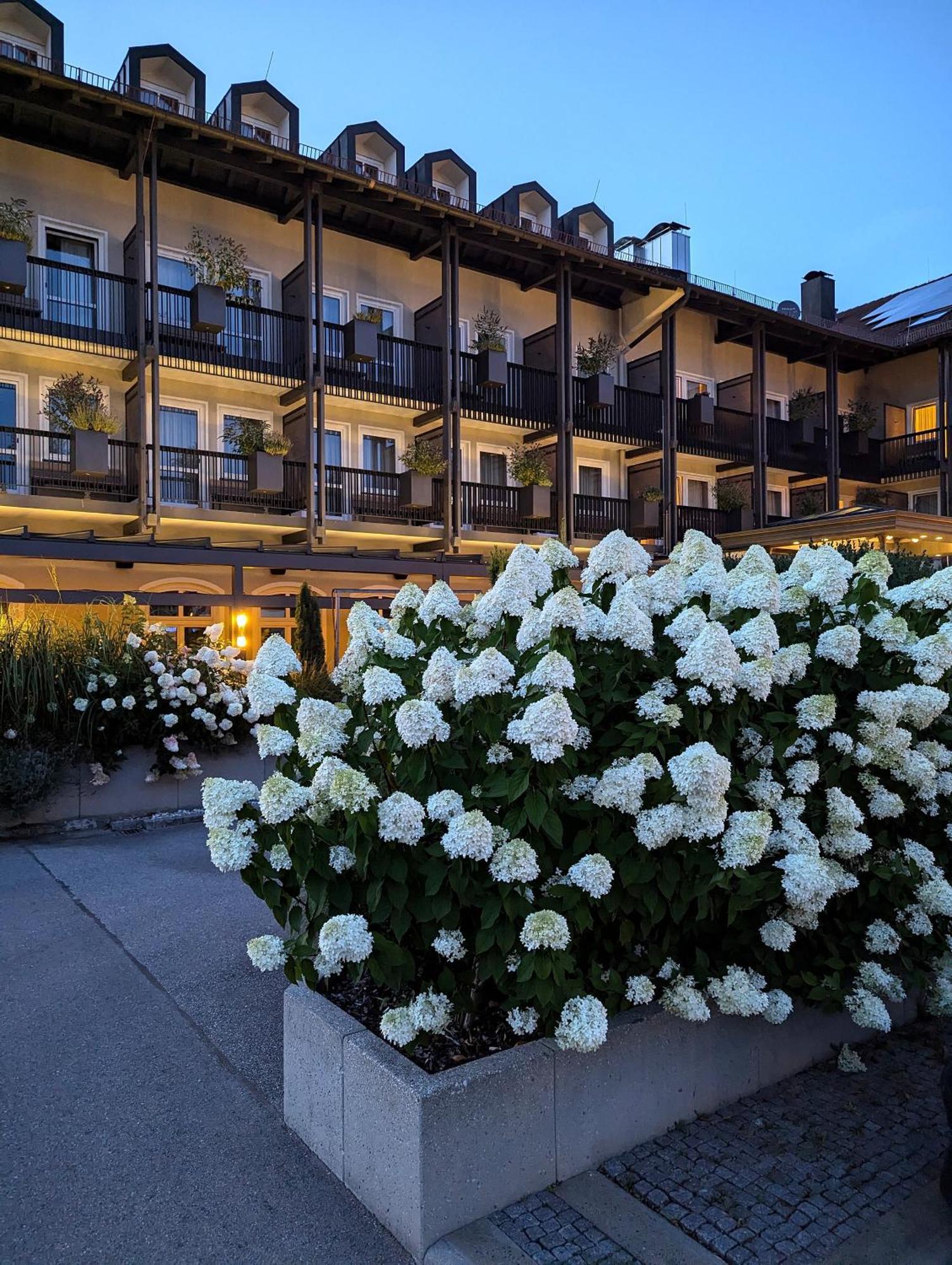 Bauer Hotel Und Restaurant Feldkirchen  Exterior foto